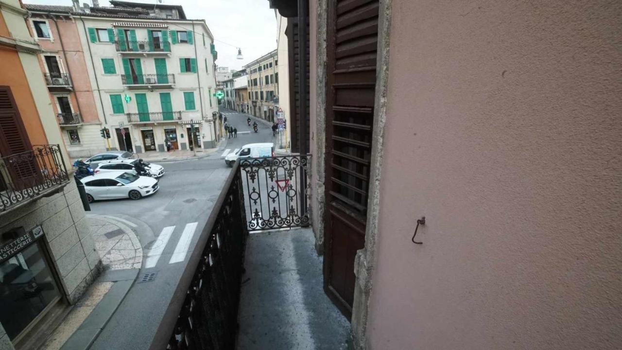 Destiny Home 2 Verona Piazza Isolo Экстерьер фото